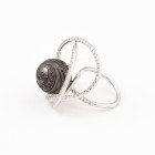 tresor-by-flore-joaillerie-creation-bague-tourbillon-perle-tahiti-profil